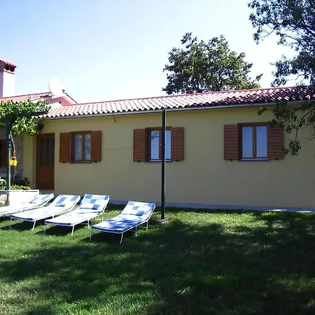 Charmantes In Bartici Mit Terrasse Holiday home *